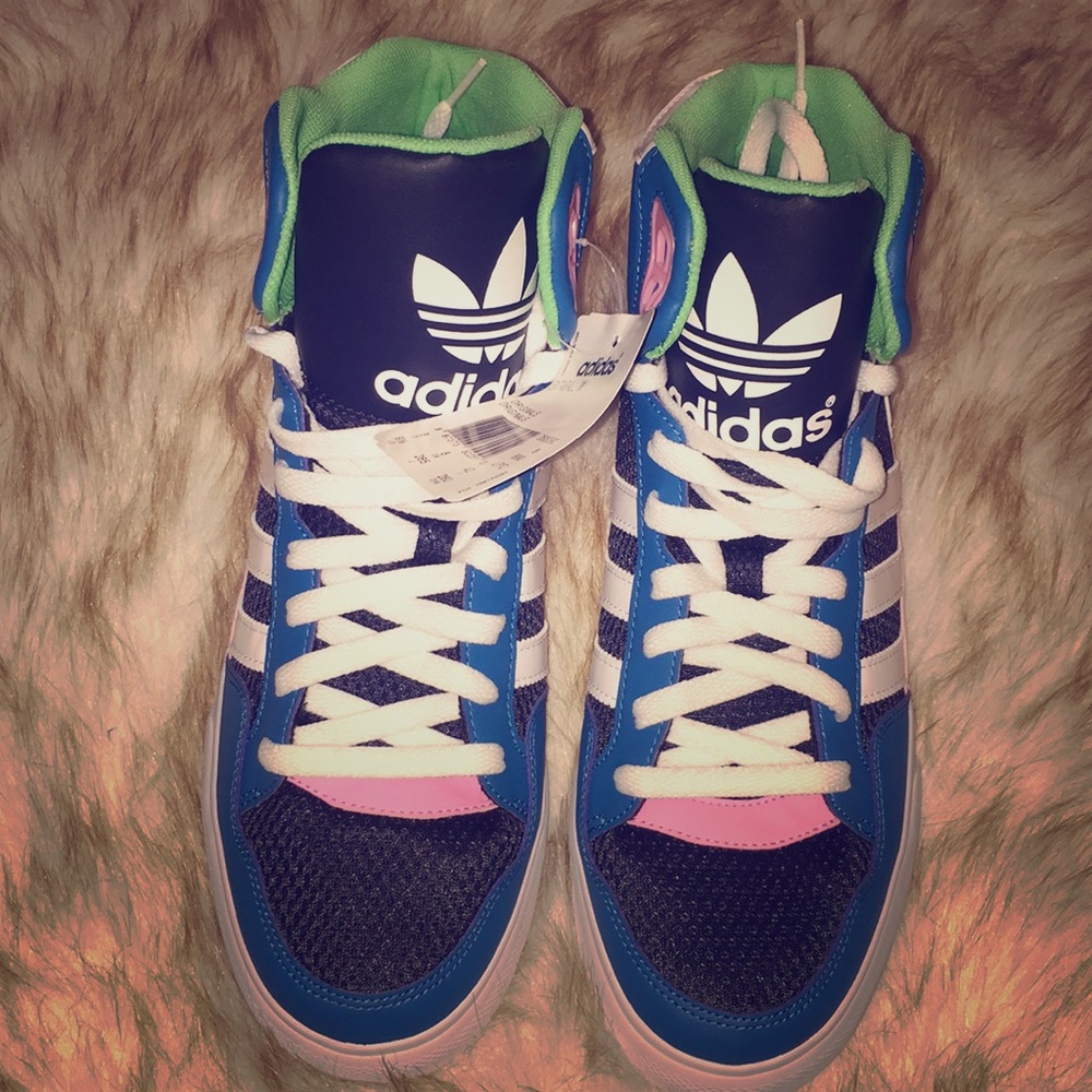 Adidas Extaball Sneakers - Ladies size 9.5